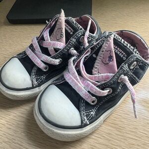 Converse Toddler Hello Kitty Sneakers